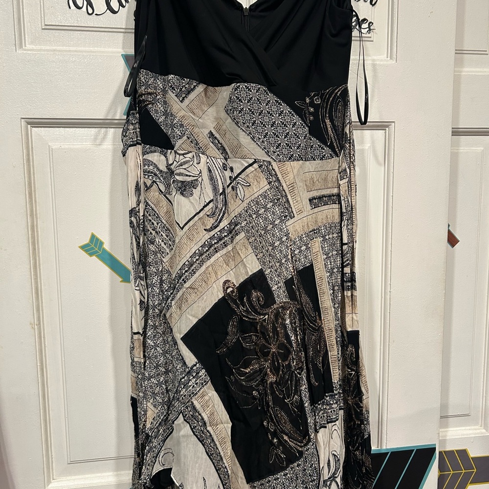 Suzi Chin for Maggy Boutique Elegant Black Dress
